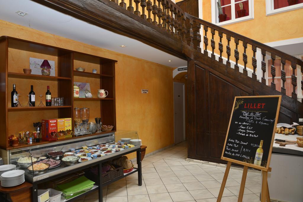 Hotel Des Arceaux Saint-Sever  Exteriér fotografie